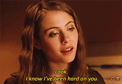 catapult arrow oliver queen GIF Find on GIFER