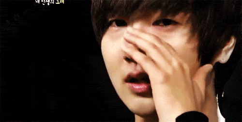 Yesung Gif Find On Gifer
