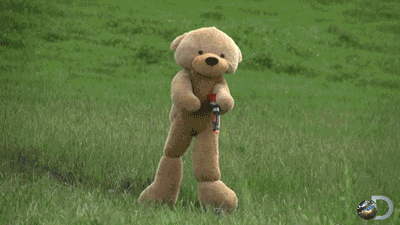 Toys gif. Гифка игрушки. Качающаяся игрушка гифка. Страшные игрушки гифки. Моя игрушка gif.