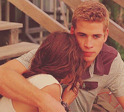 GIF the last song - animated GIF on GIFER Entender a tu pareja