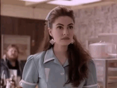 Shelly johnson GIF Find on GIFER