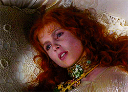 Animated Gif Sadie Frost Winona Ryder Dracula Free Download Directory Other Luke Animated Gif Sadie Frost Winona Ryder Dracula Free Download Directory Other Luke