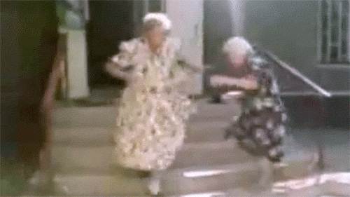 Где бабка танцует. Бабка танцует. Бабуля пляшет. Танцующая бабушка.