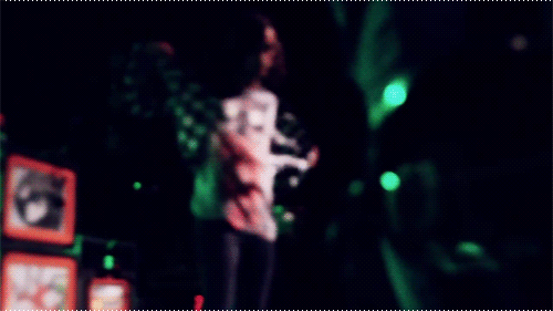 Pierce the veil ptv vic fuentes GIF Find on GIFER