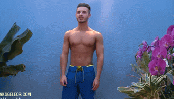 Shemales shooting huge loads Black gay bi porn