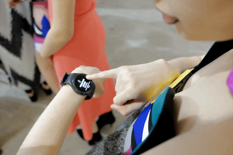Samsung watch GIF - Find on GIFER