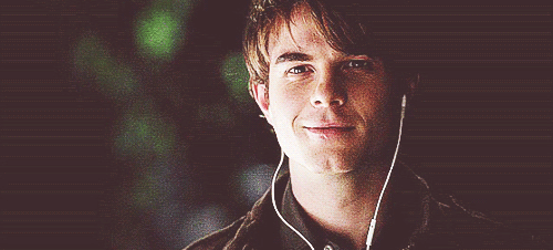 Kol mikaelson GIF - Find on GIFER