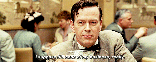 Revolutionary Road Bebiendo Gif Find On Gifer