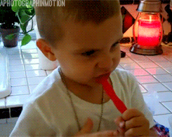giv little Boy Little boy are you excited idiot GIF - Auf GIFER finden