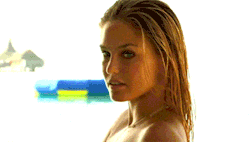 Bar refaeli hunts GIF - Find on GIFER