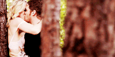 QaBG.gif