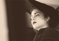Marion cotillard GIF - Find on GIFER