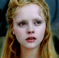 Christina ricci in your face w GIF - Find on GIFER