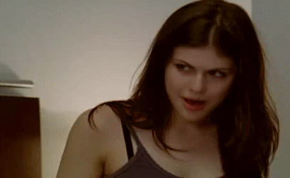 Alexandra Daddario Luto Gif