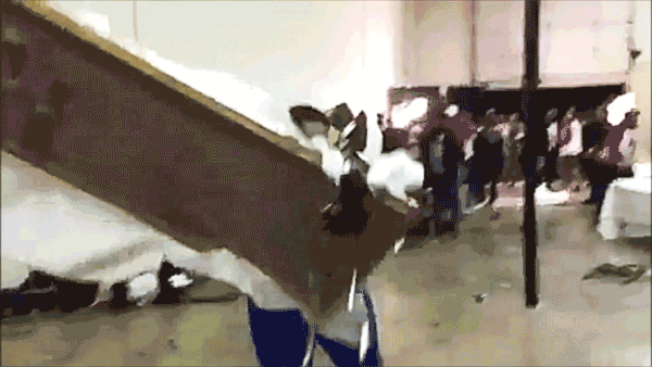 https://i.gifer.com/R7i9.gif