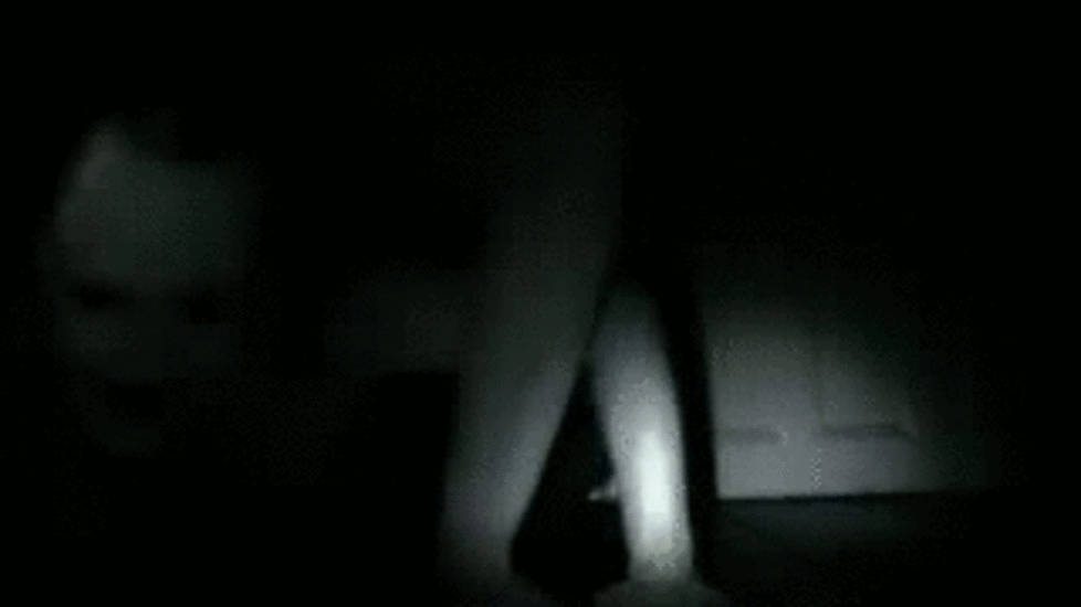 Страшное фото в темноте