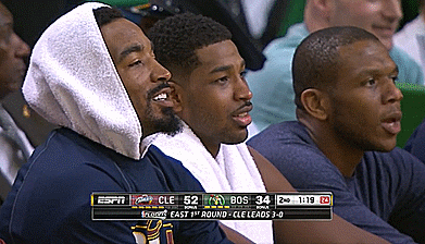 Random NBA .GIF of the Day: J.R. Smith ties his shoe during the game.