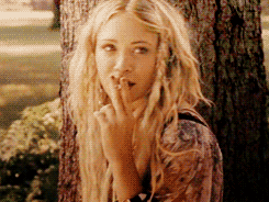 GIF ashley olsen - animated GIF on GIFER