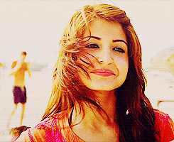 Anushka sharma GIF - Find on GIFER