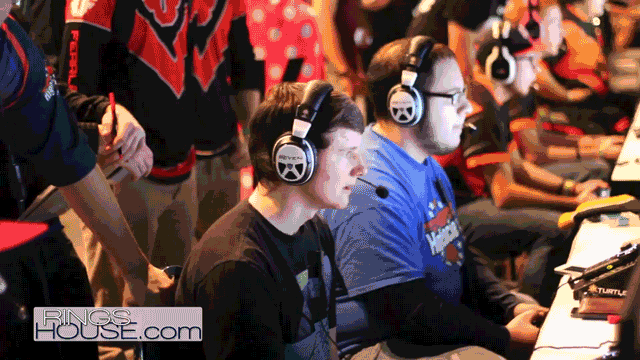 Gaming Focused GIF - Gaming Focused Concentrating - Discover & Share GIFs