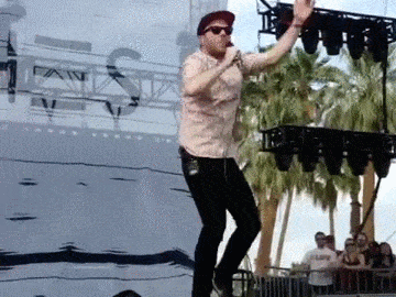 Singing betty draper GIF Find on GIFER