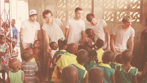 1d GIF - Find on GIFER