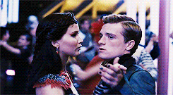 Peeta-mellark-and-katniss-everdeen GIFs - Get the best GIF on GIPHY