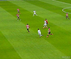 Free Kick Real Madrid Mu Gif Find On Gifer Free Kick Real Madrid Mu Gif Find On Gifer