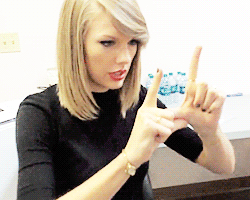 Heart hands taylor swift fearless GIF - Find on GIFER