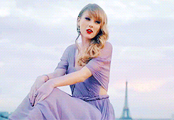 This Dress Is Giving Me Life 4 Gif Find On Gifer