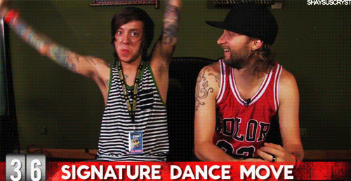 Selena gomez kitty GIF Find on GIFER