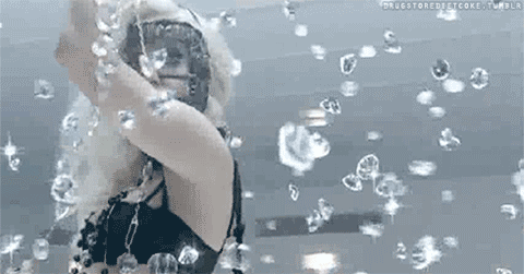 Yqfx.gif
