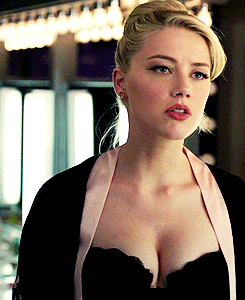 On this animated GIF: amber heard Dimensions: 245x300 px Download GIF or sh...