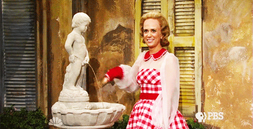 Dooneese tiny hands fountain GIF on GIFER - by Moll