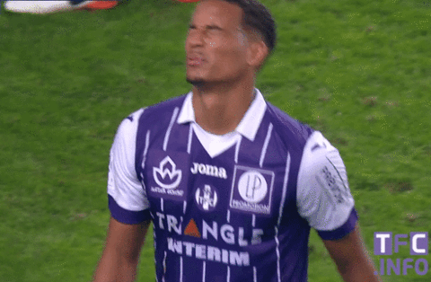 failed,sports,soccer,sad,no,frustrated,nervous,sadness,disappointed,frustration,ligue 1,toulouse fc,tfc,disappointment,disappointing,jullien