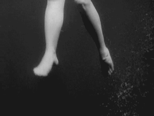 feet,creature from the black lagoon,water,scary,swimming