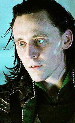 tom hiddleston,twhiddleston,ilia noronha,tom hiddlesto blue eyes