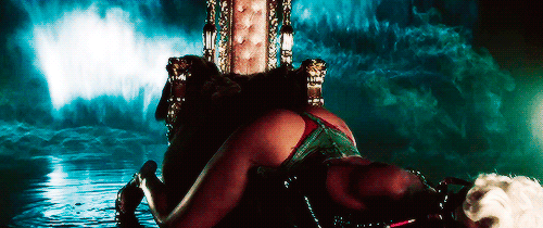 Rihanna ass rihanna twerk рианна гифка.