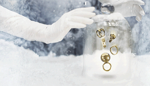 jewelry,cinemagraph,animation,christmas,snow,winter,cinemagraphs,rings,ann street studio,annstreetstudio,gold jewelry,wintry scene,wintry,love gold,five golden rings