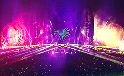 coldplay,confetti,concert,music,graphics,lights,loud,500plus,mylo xyloto,xylobands,live 2012