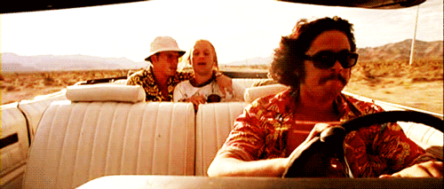 fear and loathing in las vegas,benicio del toro,johnny depp,tobey maguire,movies2011,i want those two hours of my life back now,i think this is the first film with johnny depp that i actually hate cheers