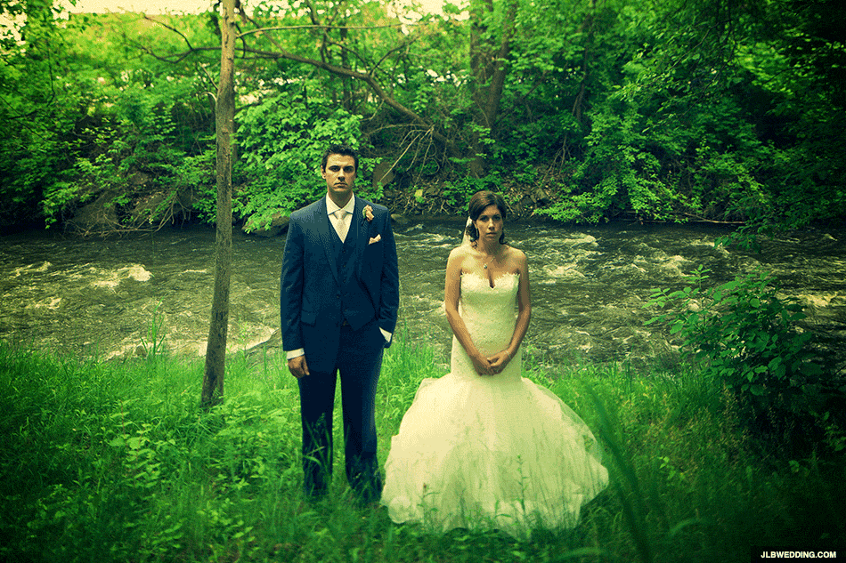river,water,cinemagraph,serious,wedding,gap,distance