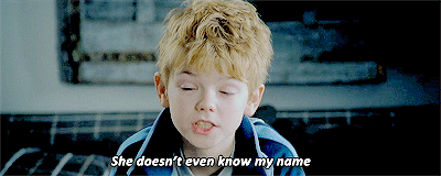 love actually,movie,love,sam,andrew lincoln,thomas sangster,thomas brodie sangster,she doesnt even know my name