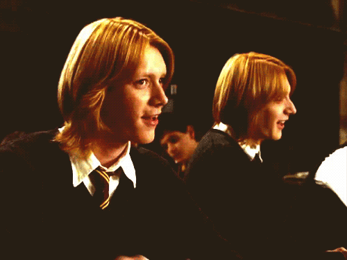 fred weasley,twins,harry potter,george weasley,movie,love,funny,cute,lol,swag,photography,photo,wink,james phelps,oliver phelps,phelps