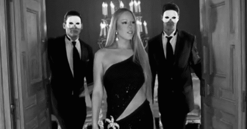diva,god,mariah carey,its like that,black and white,queen,2005