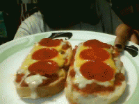 food,pizza,yummy,omnomnom,personal pictures,nummy