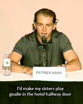 laughing,chicago blackhawks,patrick kane,hockey kinda,i what i want what i really really want,myhawks,the big boys,what even,i mean thats so cute to picture aw