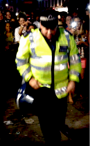 police,falling,policeman,carnival,funny,cop,hill,whitepeoples,carnivals,notting
