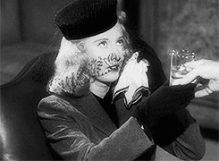 barbara stanwyck,double indemnity,fred macmurray,film noir,1944,pug