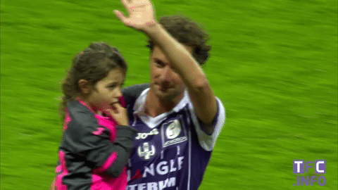 happy,sports,soccer,smile,happiness,tribute,salute,ligue 1,tfc,toulouse fc,thumb,retirement,sirieix
